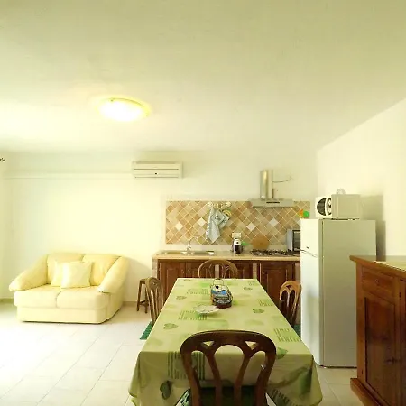 Jajo * كاستيلساردو